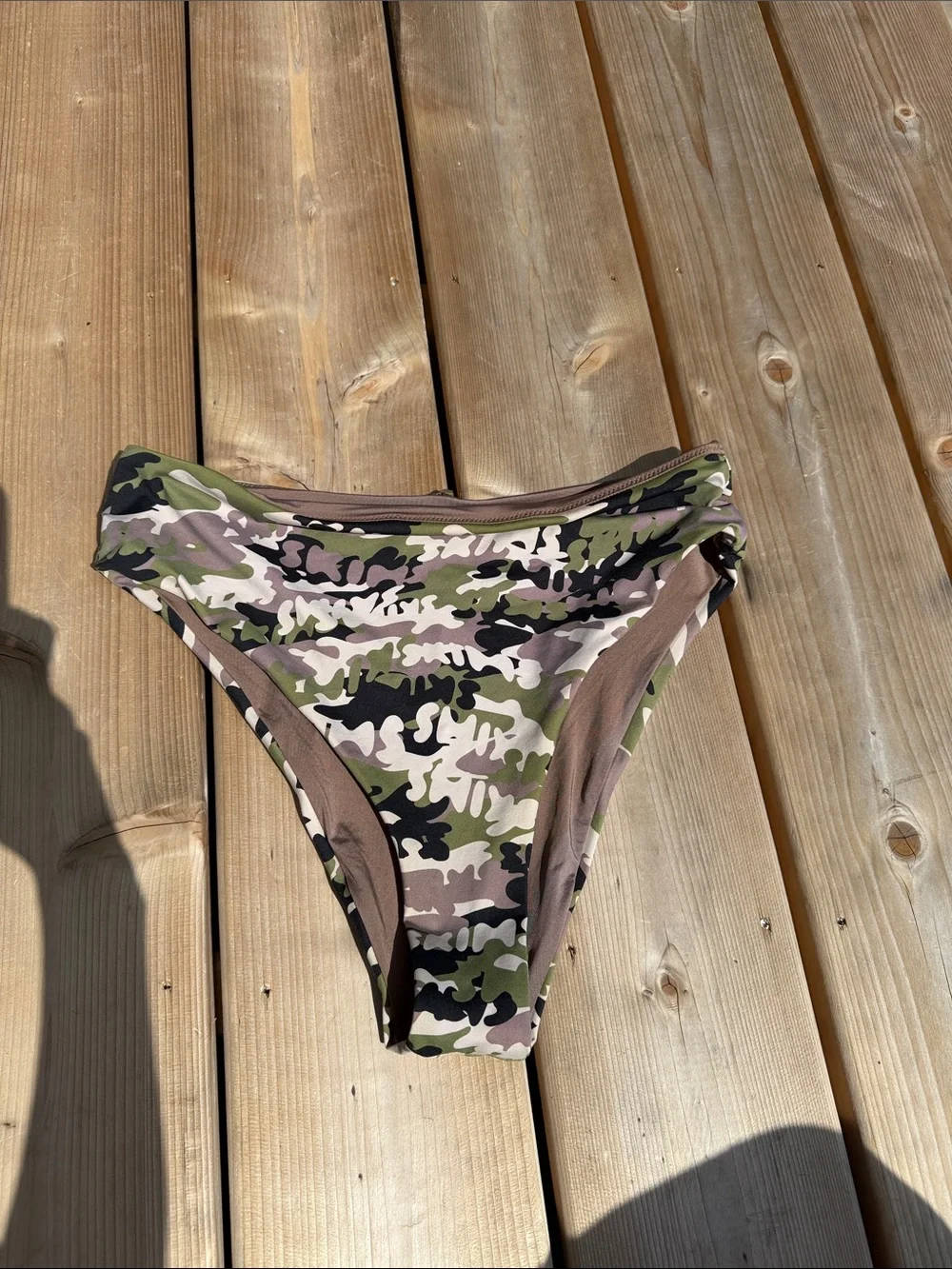 SKIMS Women's Camouflage Bikini Bottoms - Green, Tan, Black